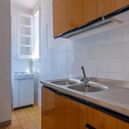 Apartment Casa Annamaria 2 *